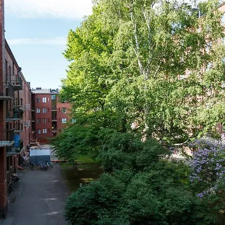 Peaceful And Central Studio Next To Hietaniemi